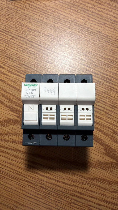 *Brand New* Schneider Electric DF103N RN-2020-W09