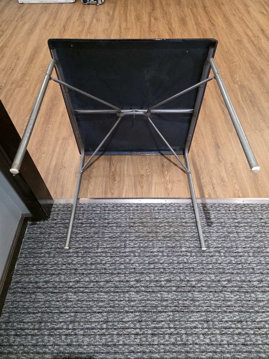 Corona Beer  Metal Table with Legs Mexican Restaurant  Bar 29x29 Beer RARE