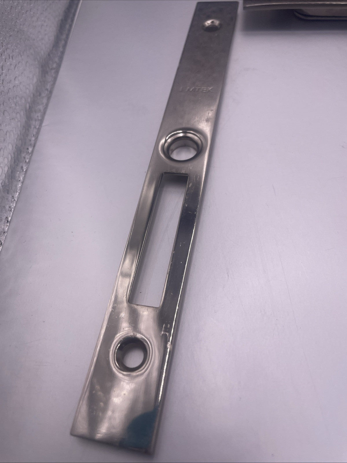 Emtek 2154US14 Narrow Modern Rectangular 7-1/4" Tall Passage Nickel - *READ*