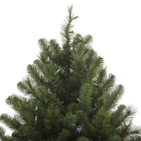 NEW Home Accents 9 ft. PreLit LED Wesley Pine Artificial Christmas Tree Open box