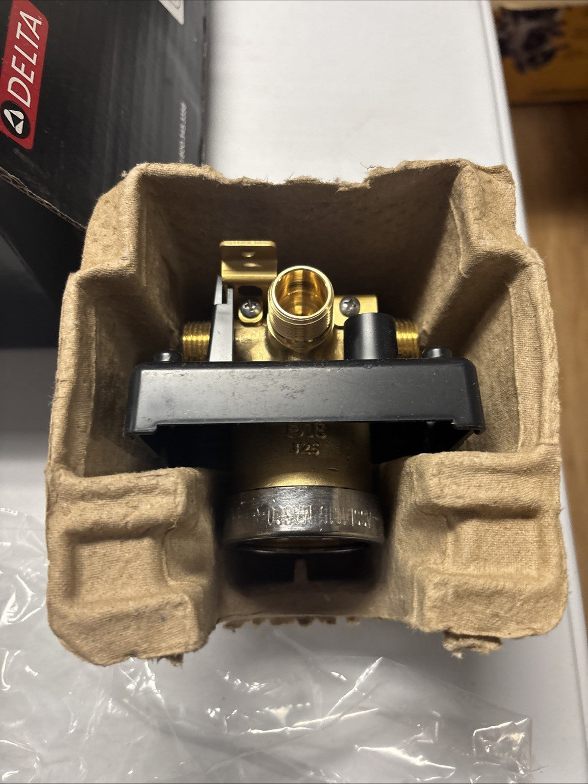Delta 144749-BL-HS Pressure Balanced Tub & Shower w/ Valve Black Magnetic Handle