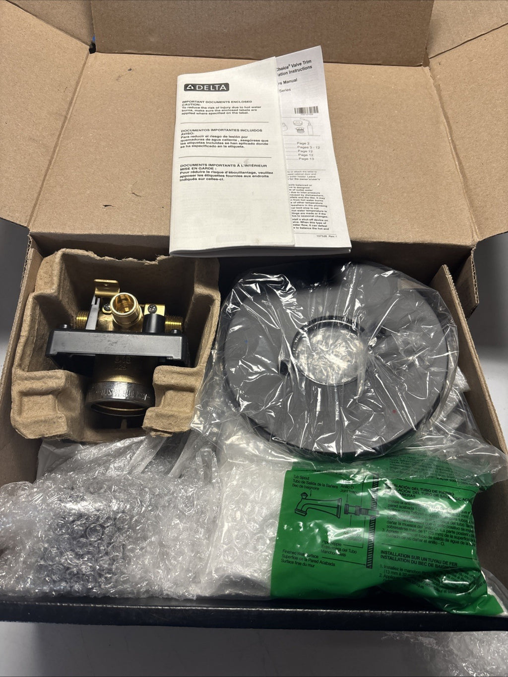 Delta 144749-BL-HS Pressure Balanced Tub & Shower w/ Valve Black Magnetic Handle