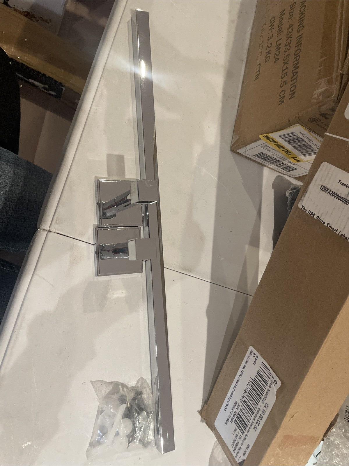 Amerock BH3607326 Appoint 18" Towel Bar - Chrome