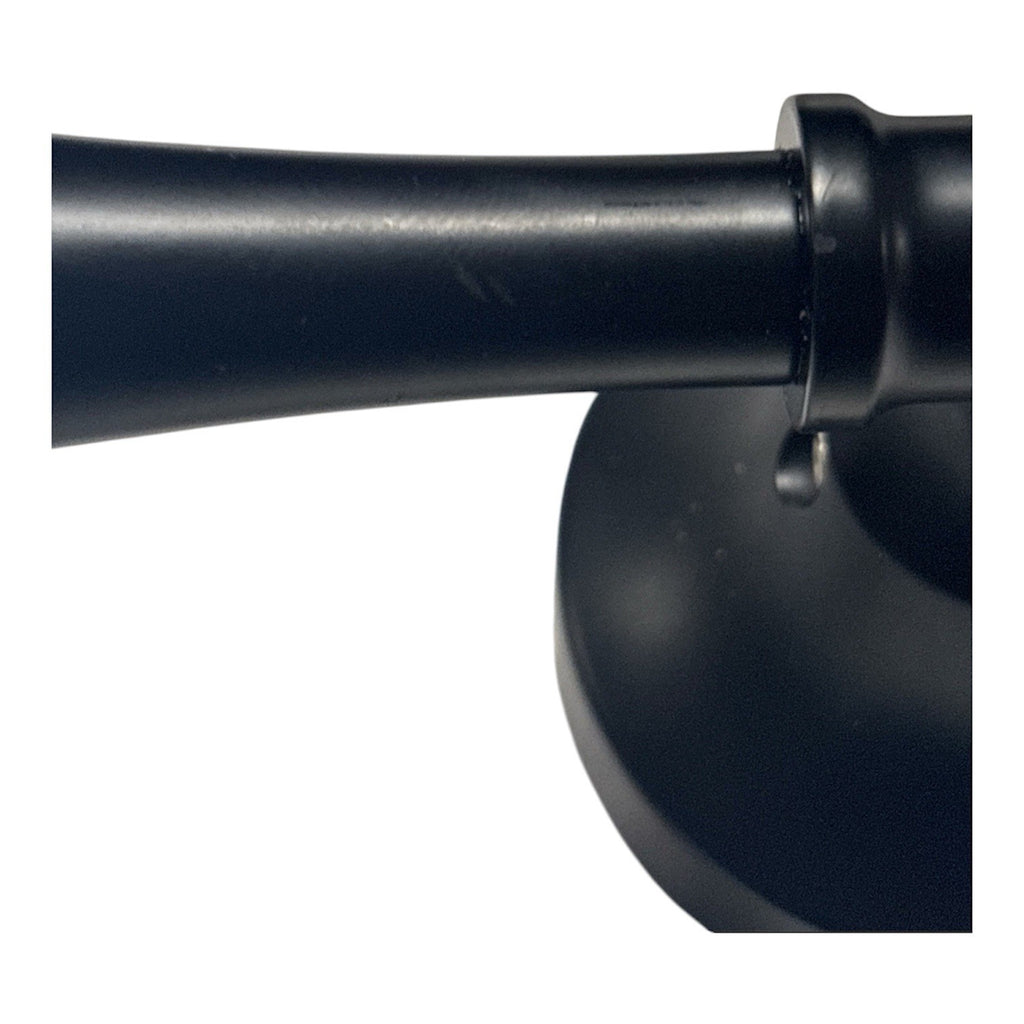 Delta Chamberlain 142747-BL-I Shower Head - Black -Read