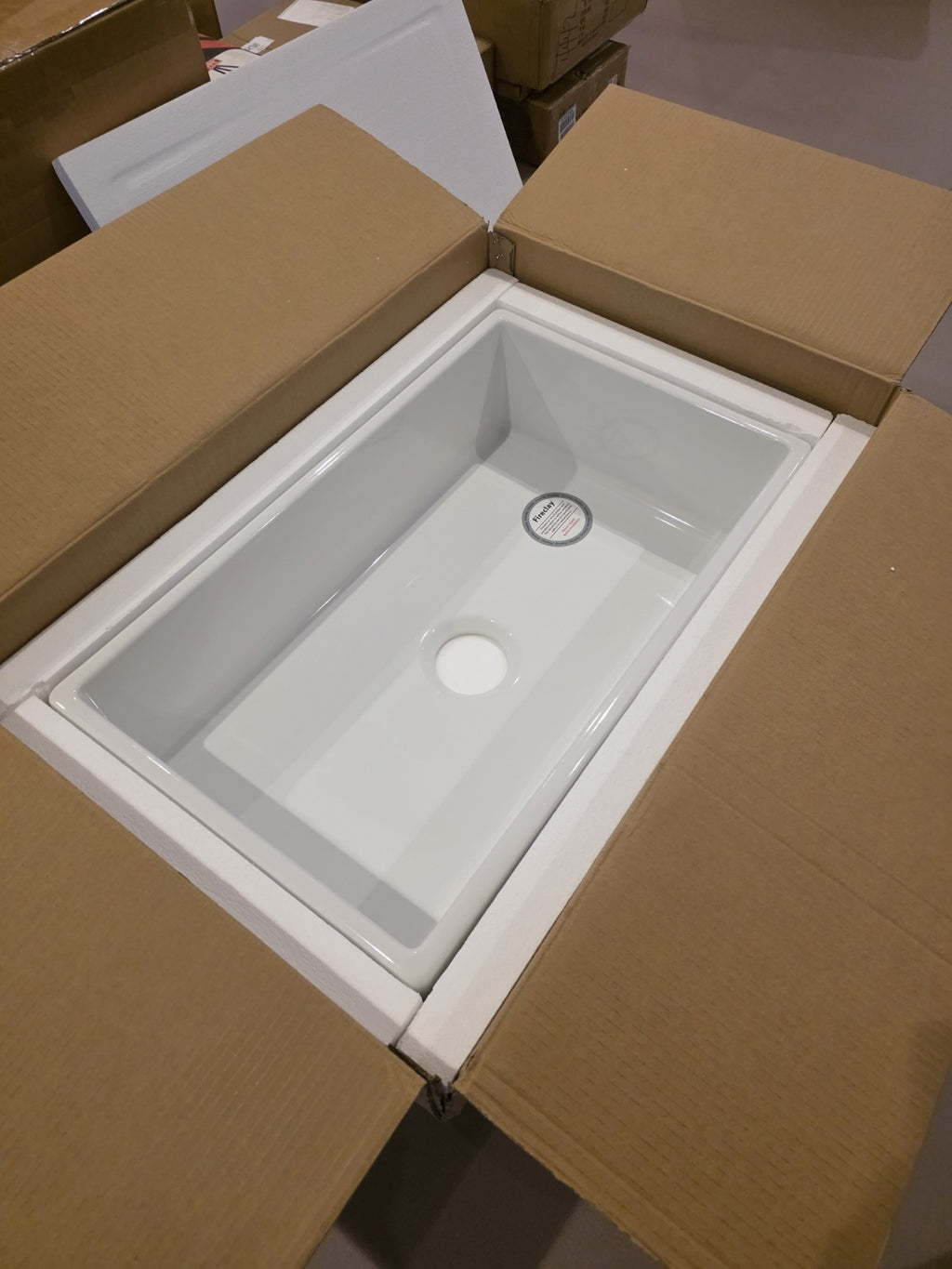 Thompson Traders Fireclay 30" Farmhouse Single Kitchen Sink