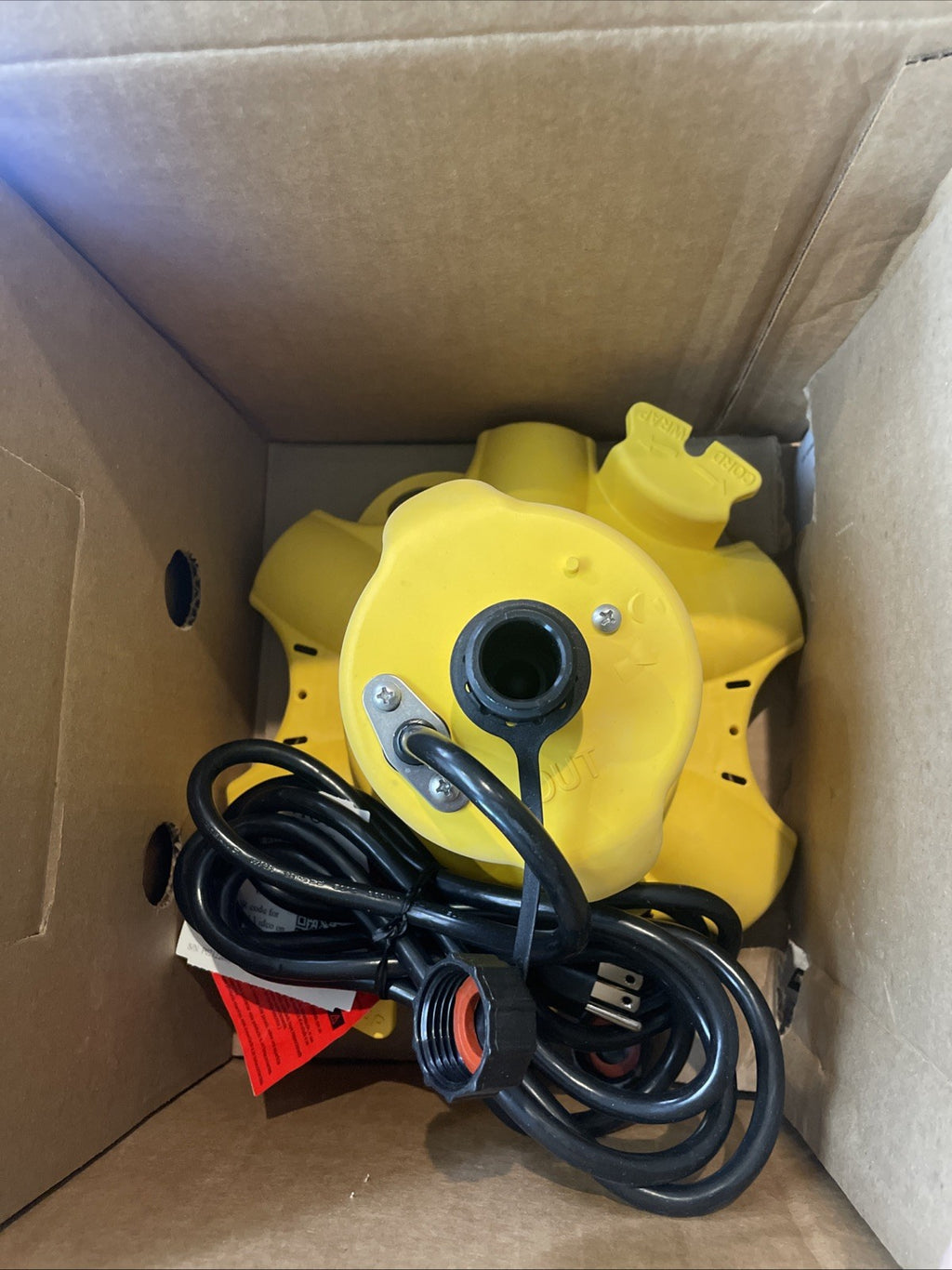 Wayne 1/6 HP WaterBUG Submersible Utility Pump with Multi-Flo Technology