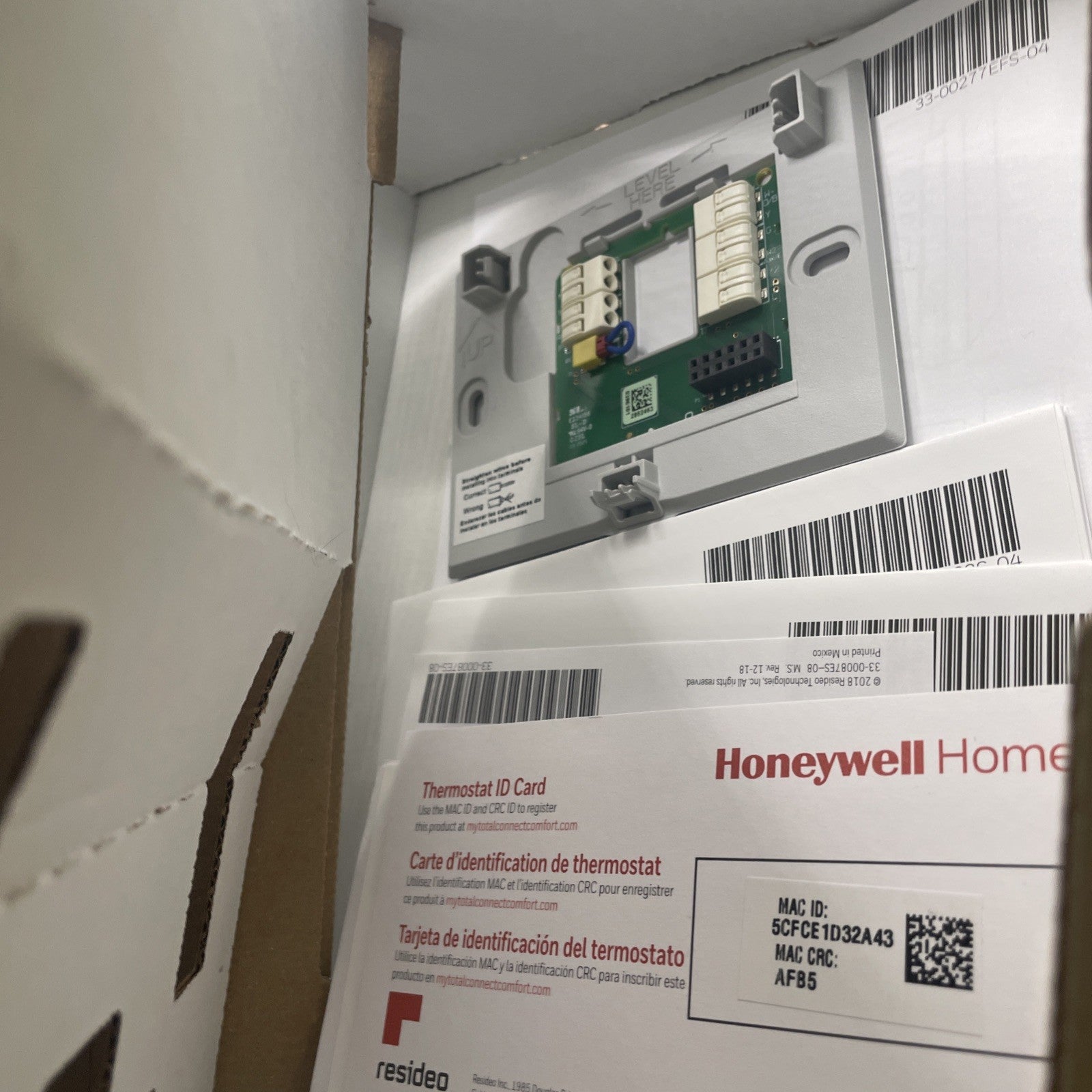 Honeywell Home Wi-Fi Smart Color Thermostat RTH9585WF